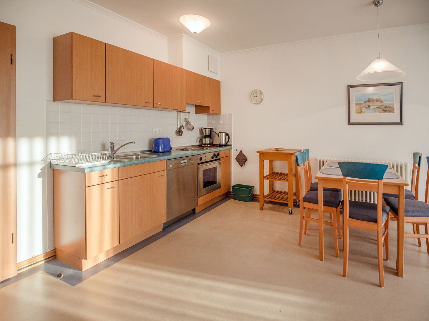 ausgezeichnetes 2-Zimmer Appartement mit großzügigem Südostbalkon in Strandnähe in bevorzugter Lage